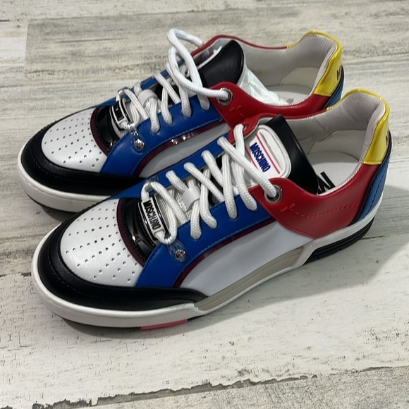 Moschino Kevin 40 Color block Sneakers New Size 38 - Picture 3 of 15